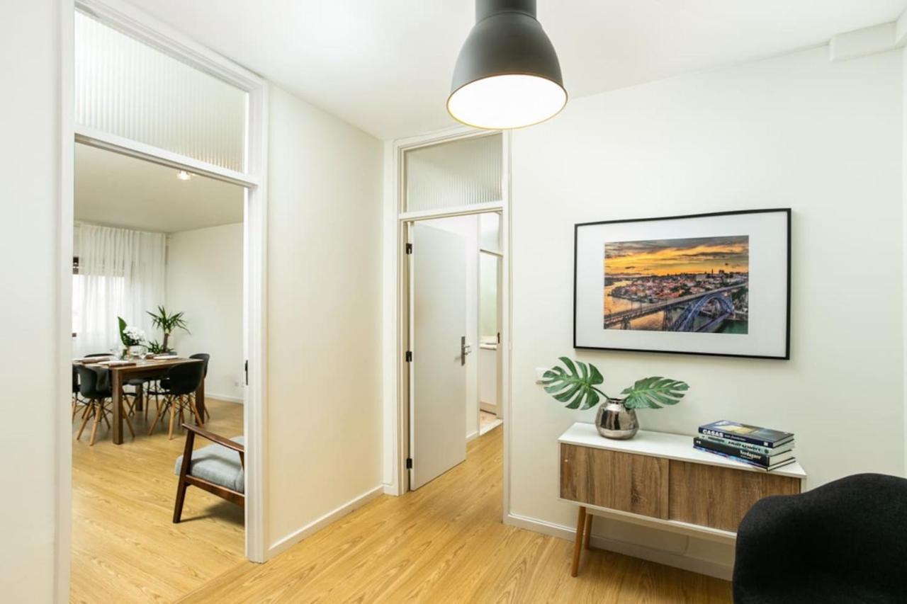 Apartamento Aposentus - Elegant Functionality Porto Downtown Exterior foto