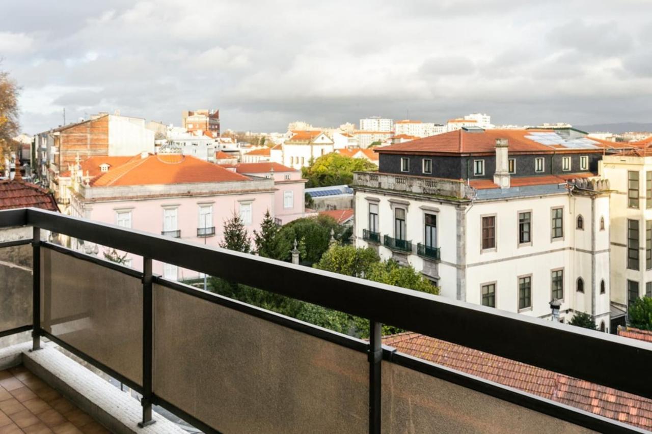 Apartamento Aposentus - Elegant Functionality Porto Downtown Exterior foto